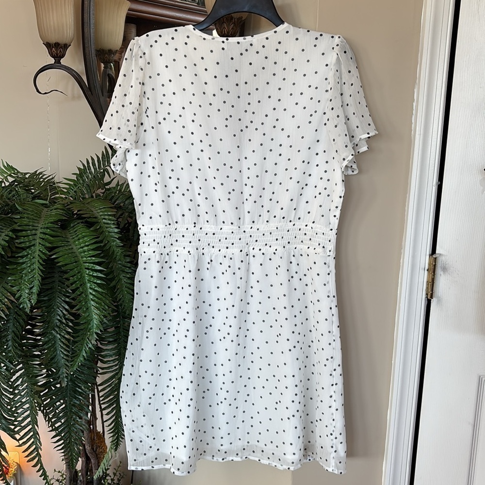 Abercrombie & Fitch White & Black Polka Dot Button Up V-Neck Dress Sheer Lined - Picture 9 of 15